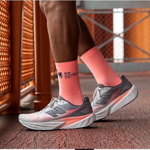 New Balance TCS NYC Marathon FuelCell Rebel v5 - Picture 7 of 13